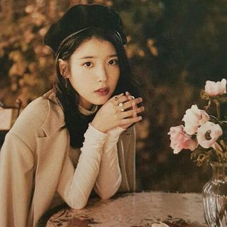 治愈韩语•八月，我把自己藏进花里