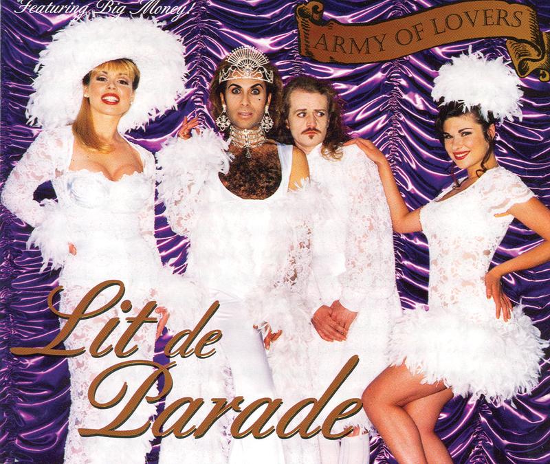 Lit De Parade