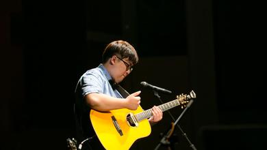 杨政guitar