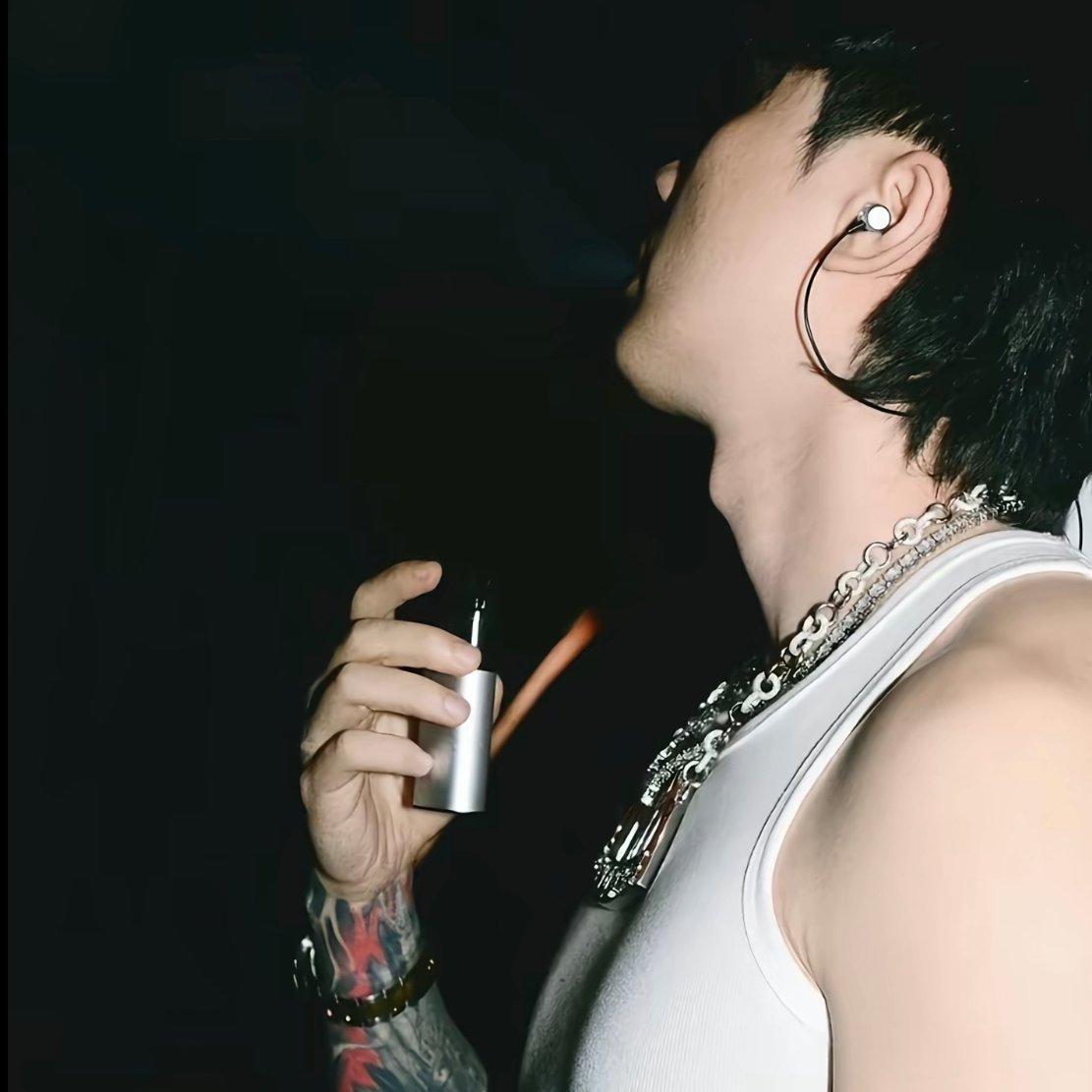 蜈蚣（SASIOVERLXRD）