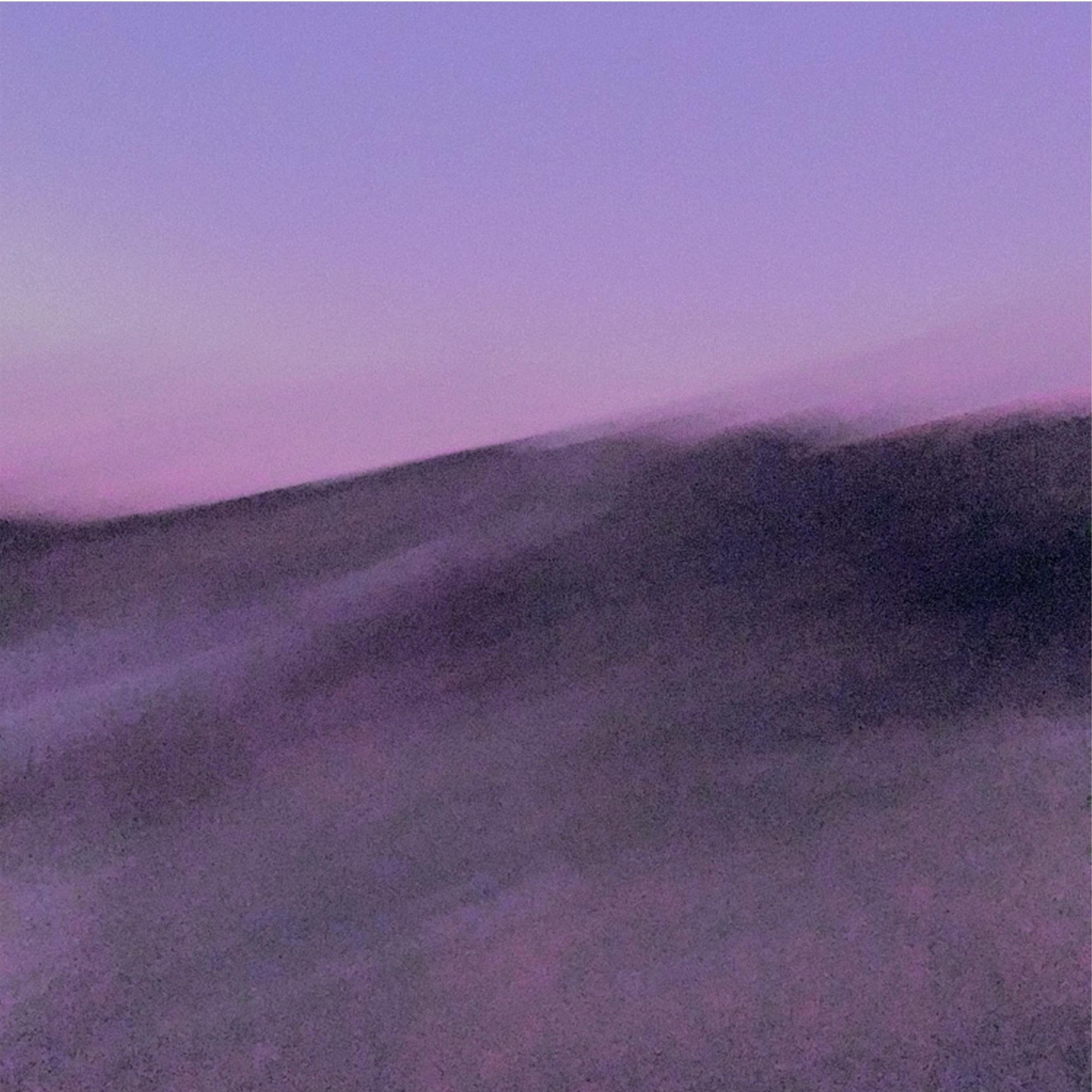Grey (feat. Ari Solus)