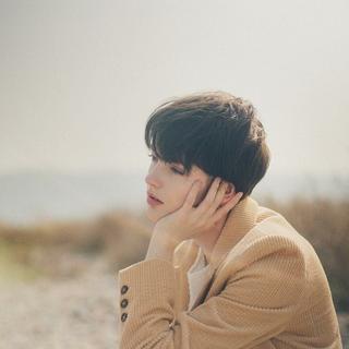 异域风情，覆盖着特立独行调味剂的香水味