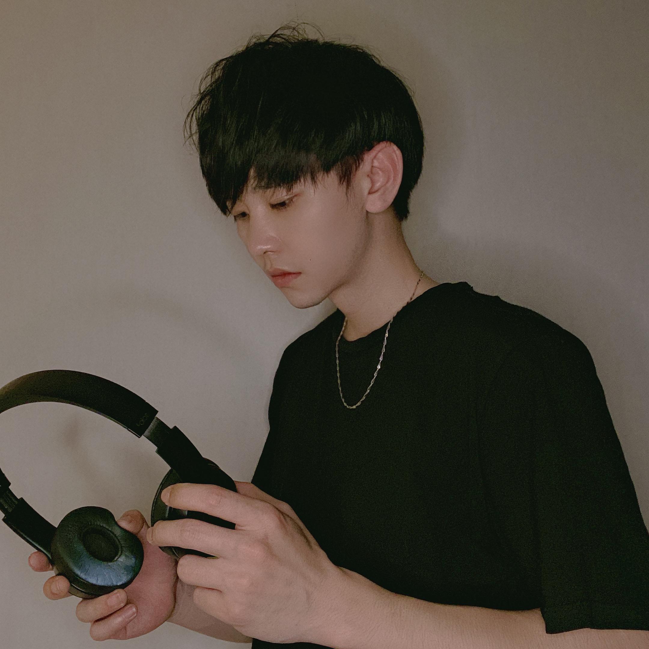 音乐先生原创钢琴曲集