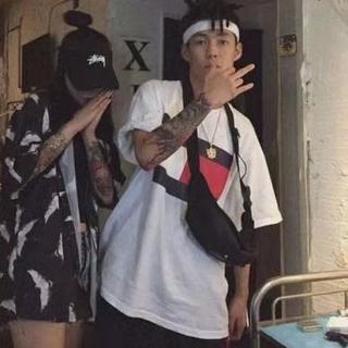 粉红法拉利 贝贝