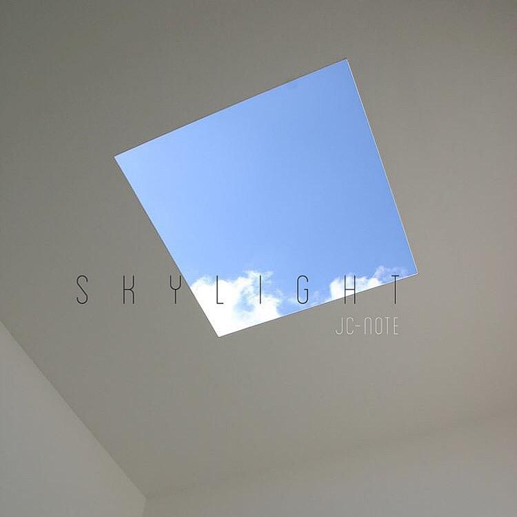 Skylight专辑