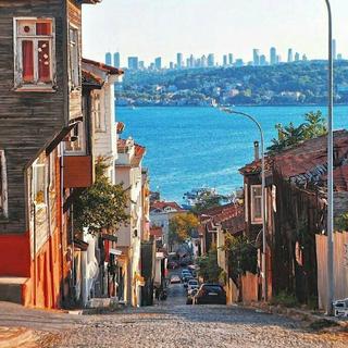 【土耳其语】漫步在伊斯坦布尔大街上