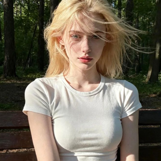 双语听觉盛宴：流行碰撞慵懒 R&B