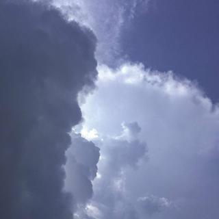 希望有人觉得认识我是件很幸运的事