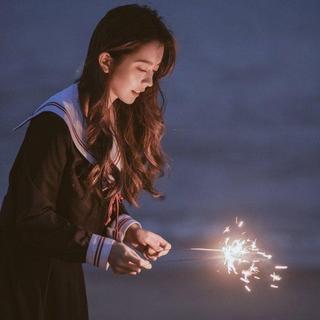 生活很苦，但你是甜的