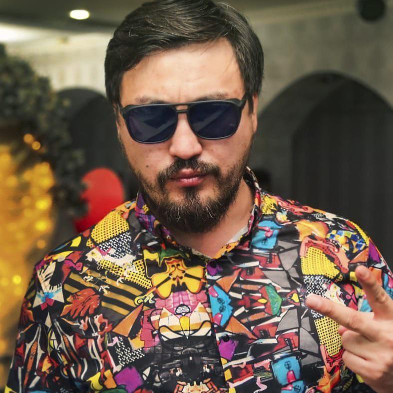 Қабағыңды түйме / Qabagindi tuime