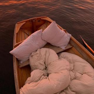 华语抒情丨一个人走路是和地球的单独约会