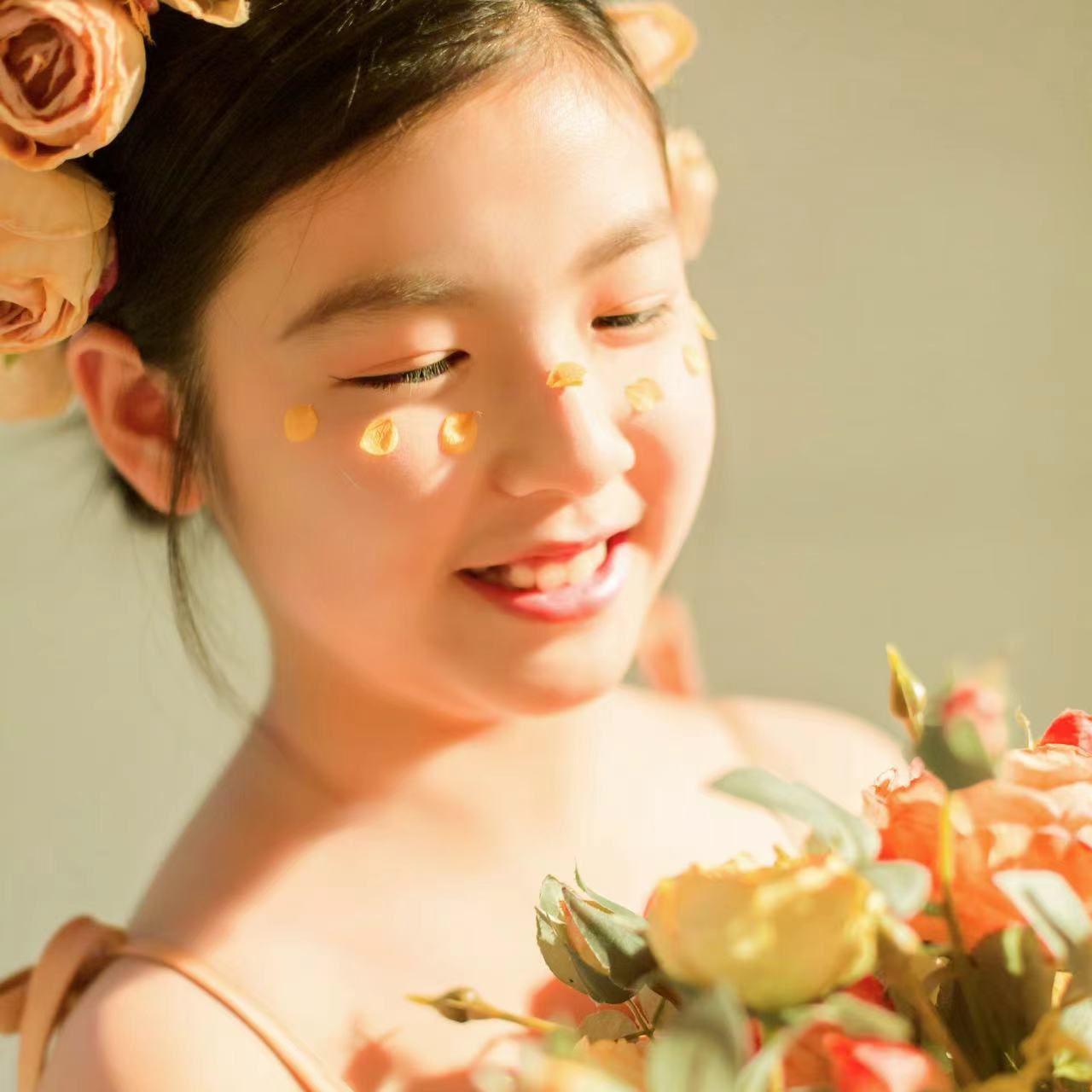 李书妍