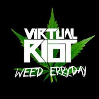**** Erryday