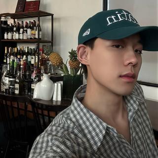 华语热歌 | 耳机分你一半 成年人的夜宵