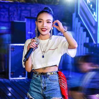 毛衍七「Vava」一个超酷的女rapper♡