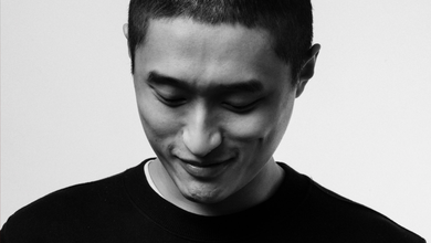 杨秉音