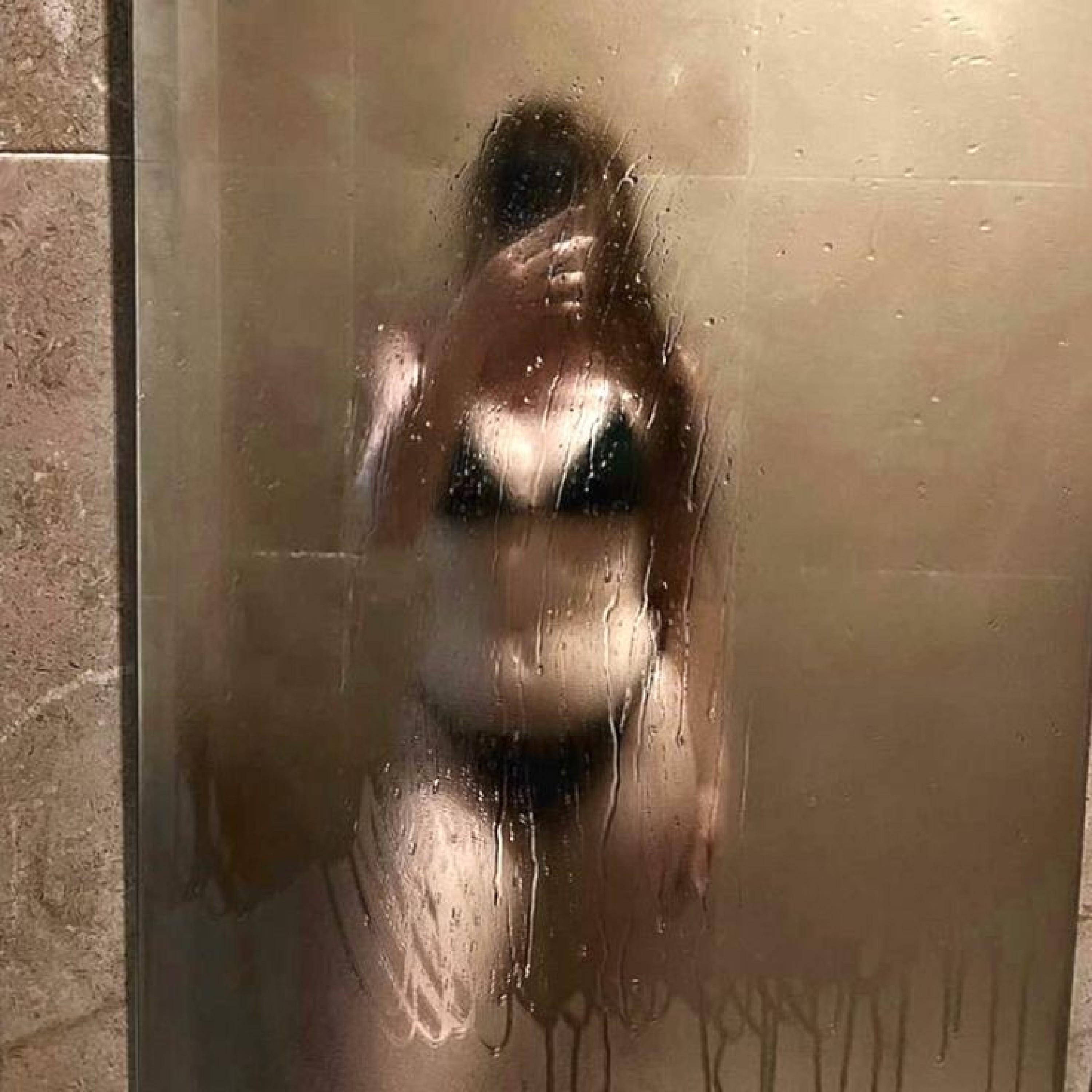 Ava