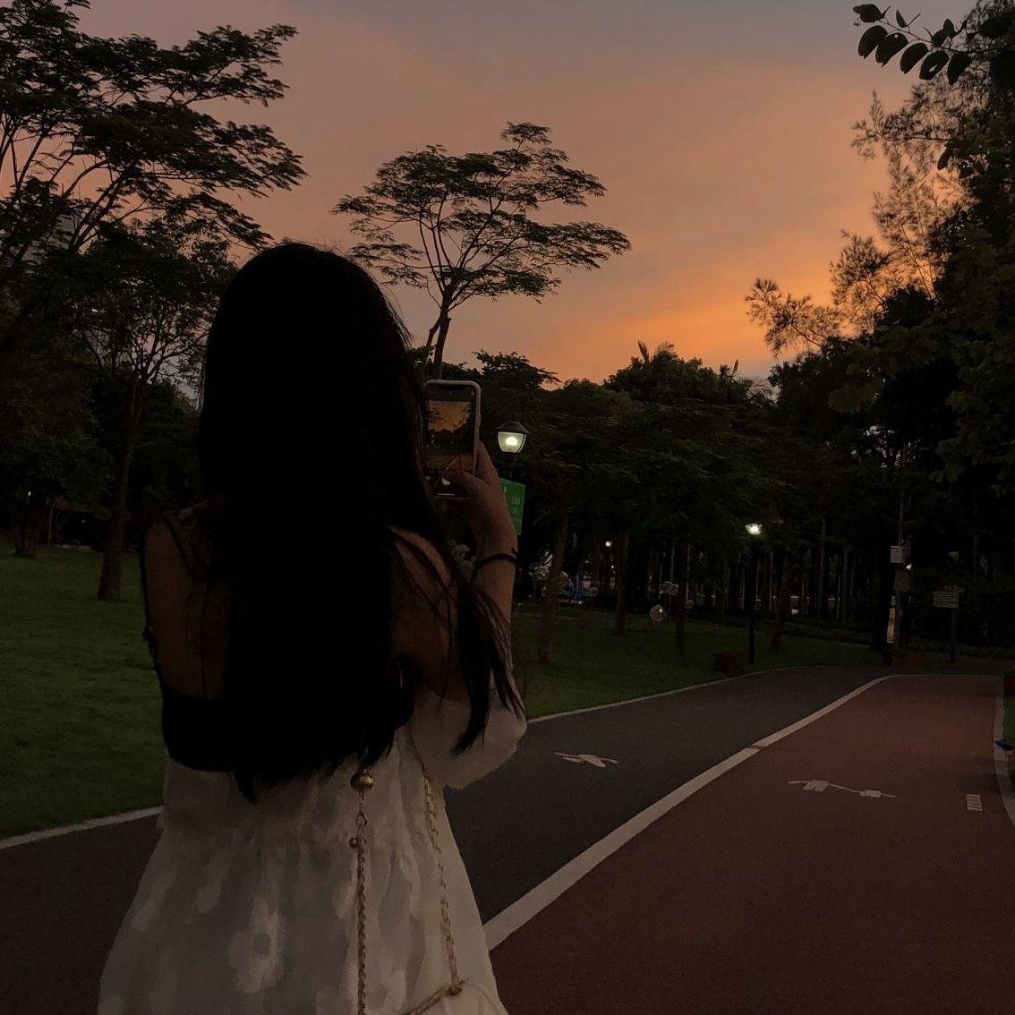 都怪我把爱自由的人抱得太紧