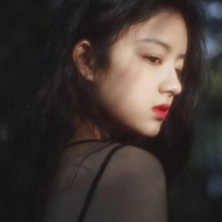 总是不知不觉 又模糊了双眼