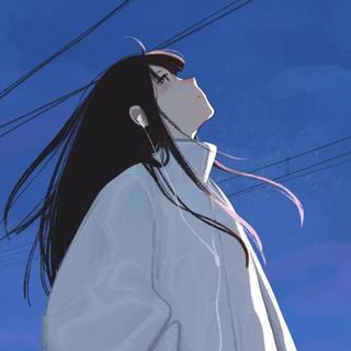 听着悲伤的歌，留着痛心的泪。