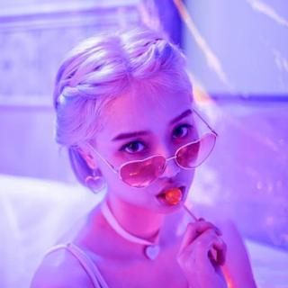 一起摇头晃脑，我们拒绝烦恼！