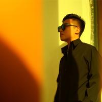 佑龙 - 用力活着