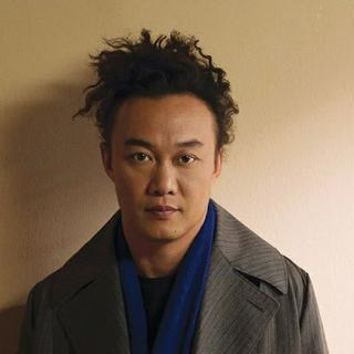 陈奕迅.