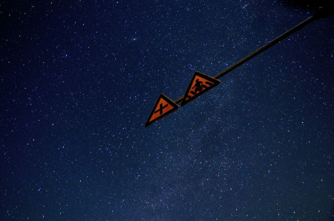 当你看着星星想起我。