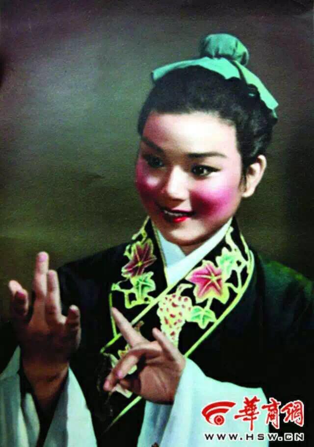 唱歌一曲献恩师专辑