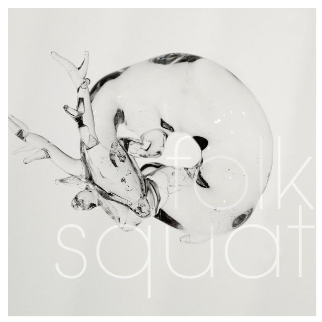 FOLK SQUAT
