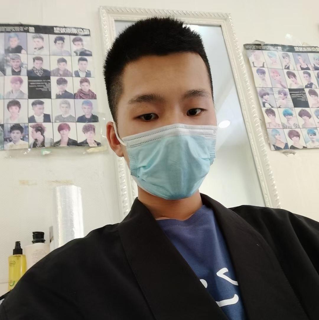 不喜欢吃羊的灰太狼