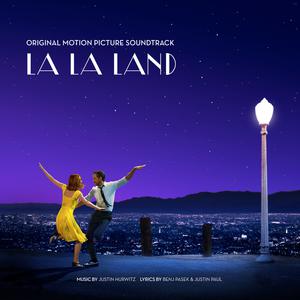 A Lovely Night - La La Land (Ryan Gosling & Emma Stone) (爱乐之城) (Karaoke Version) 带和声伴奏 （降5半音）