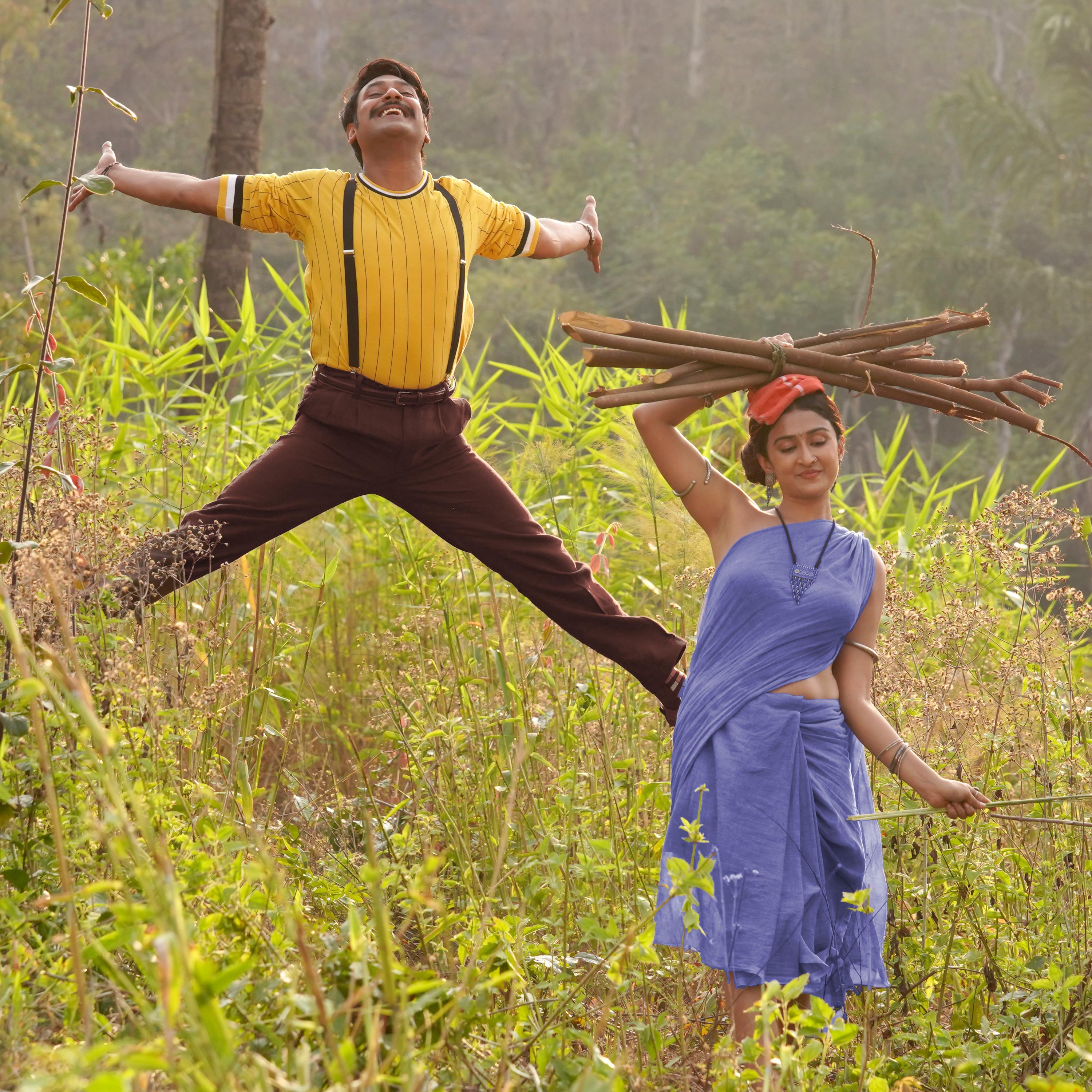 Vadivadiga (From "Induvadana")