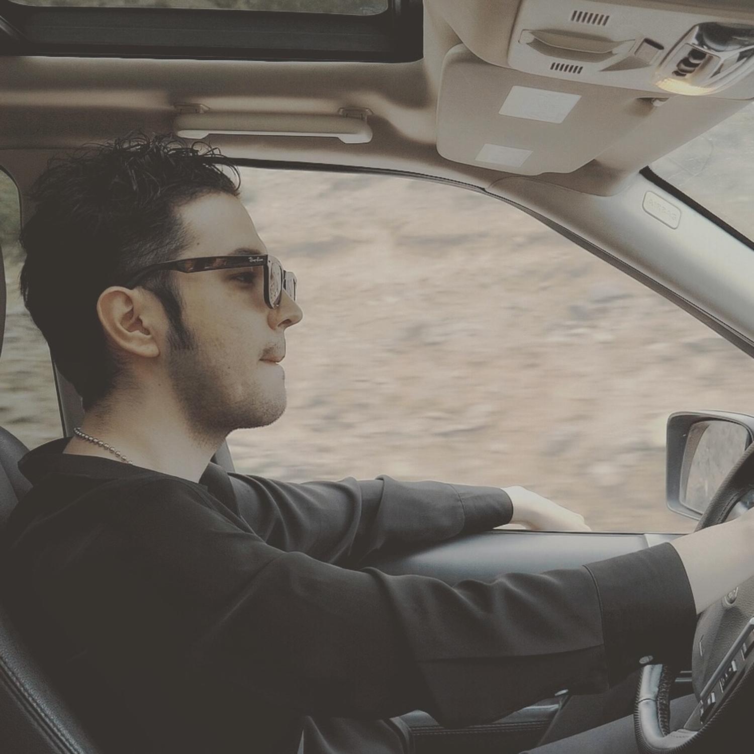 Yalghuz Qaldim独爱一生 (Live)