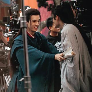 告诉我你也曾经入过戏（浪浪钉/温周/俊哲）