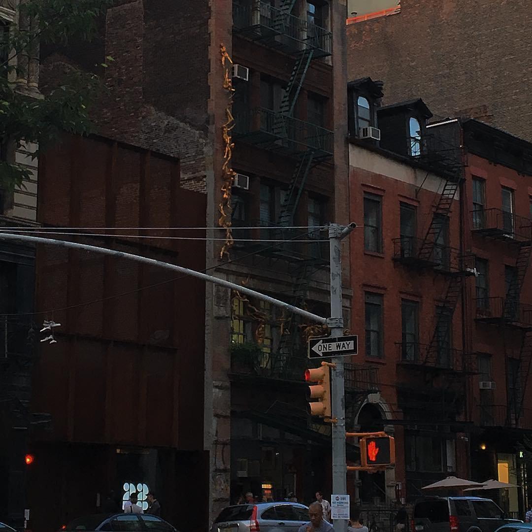 今晚下雨了(It's raining tonight)