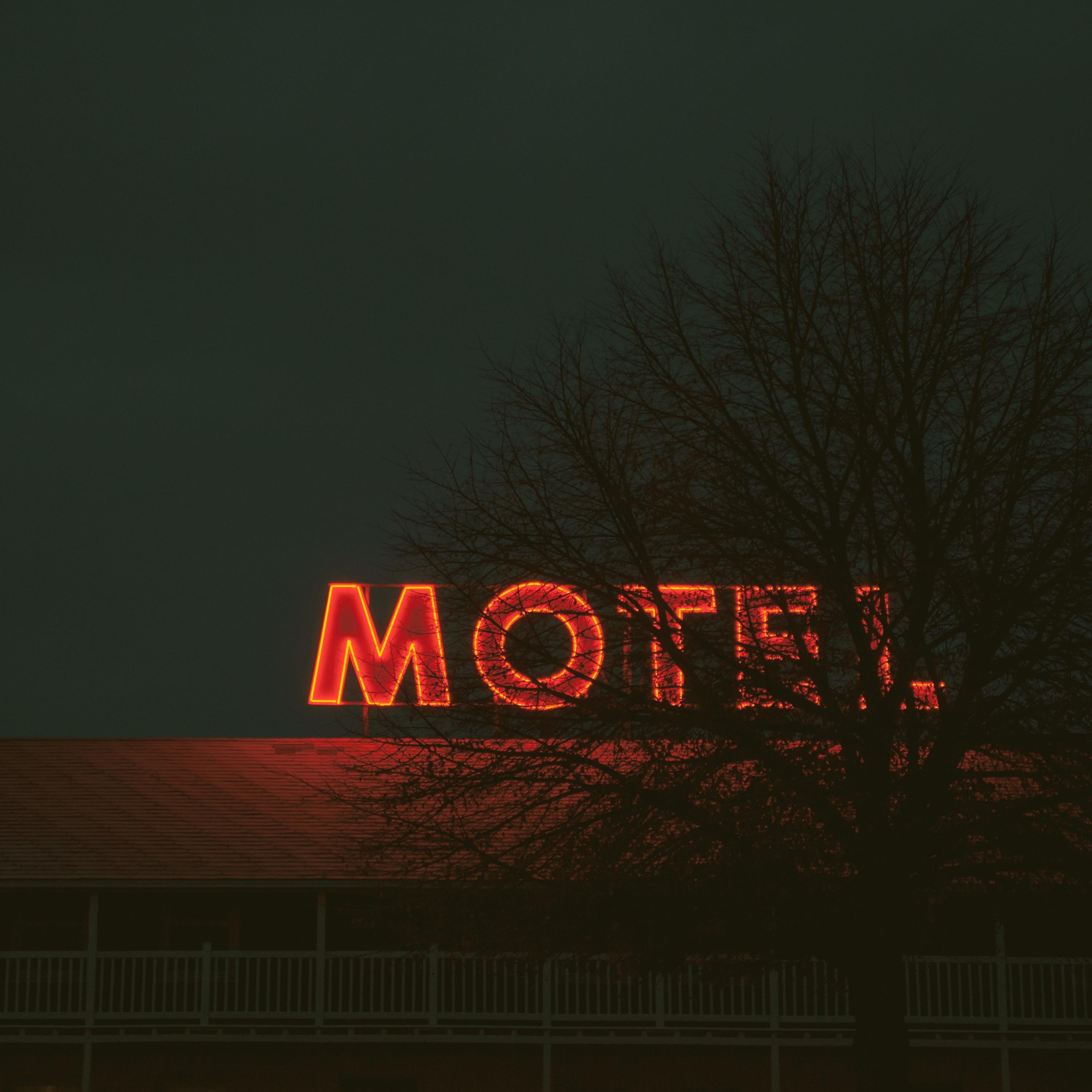Nic D - Motel 6