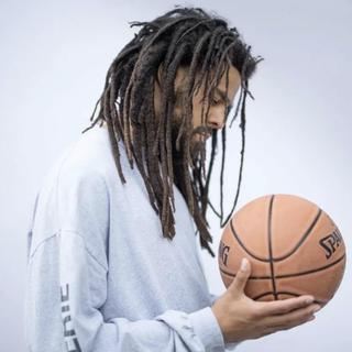 J. Cole热门作品：这个rapper篮球打得不错