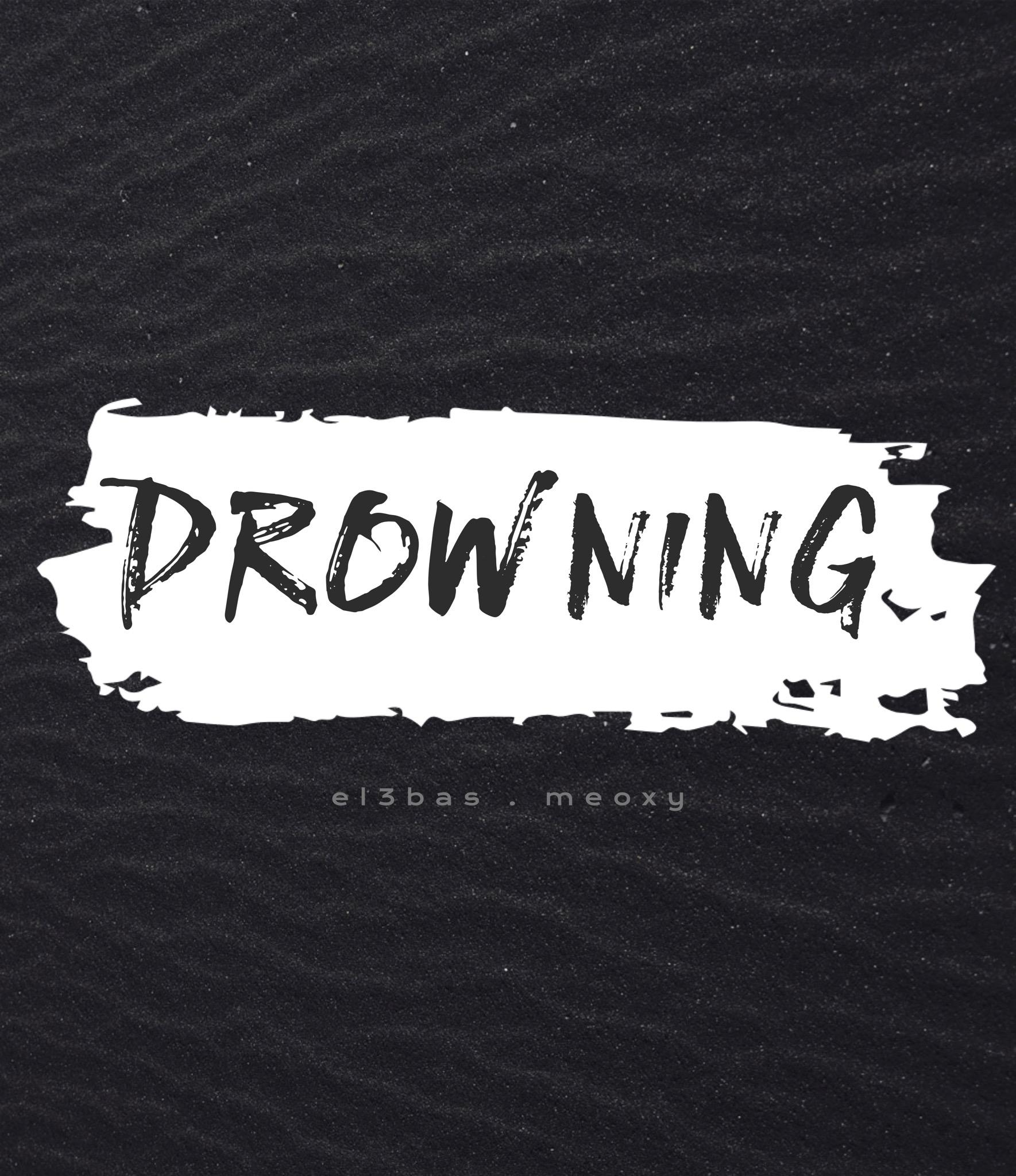 DROWNING专辑