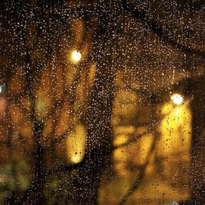 小城夜雨