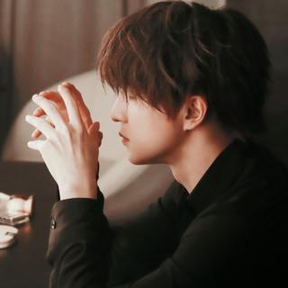 初闻不知曲中意，再听已是曲中人