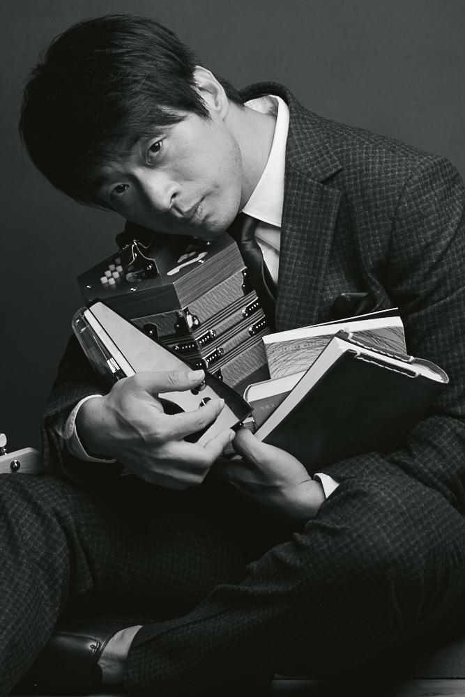 钟立风:迷人地表达,清醒地做梦[网易音乐人vol.60]