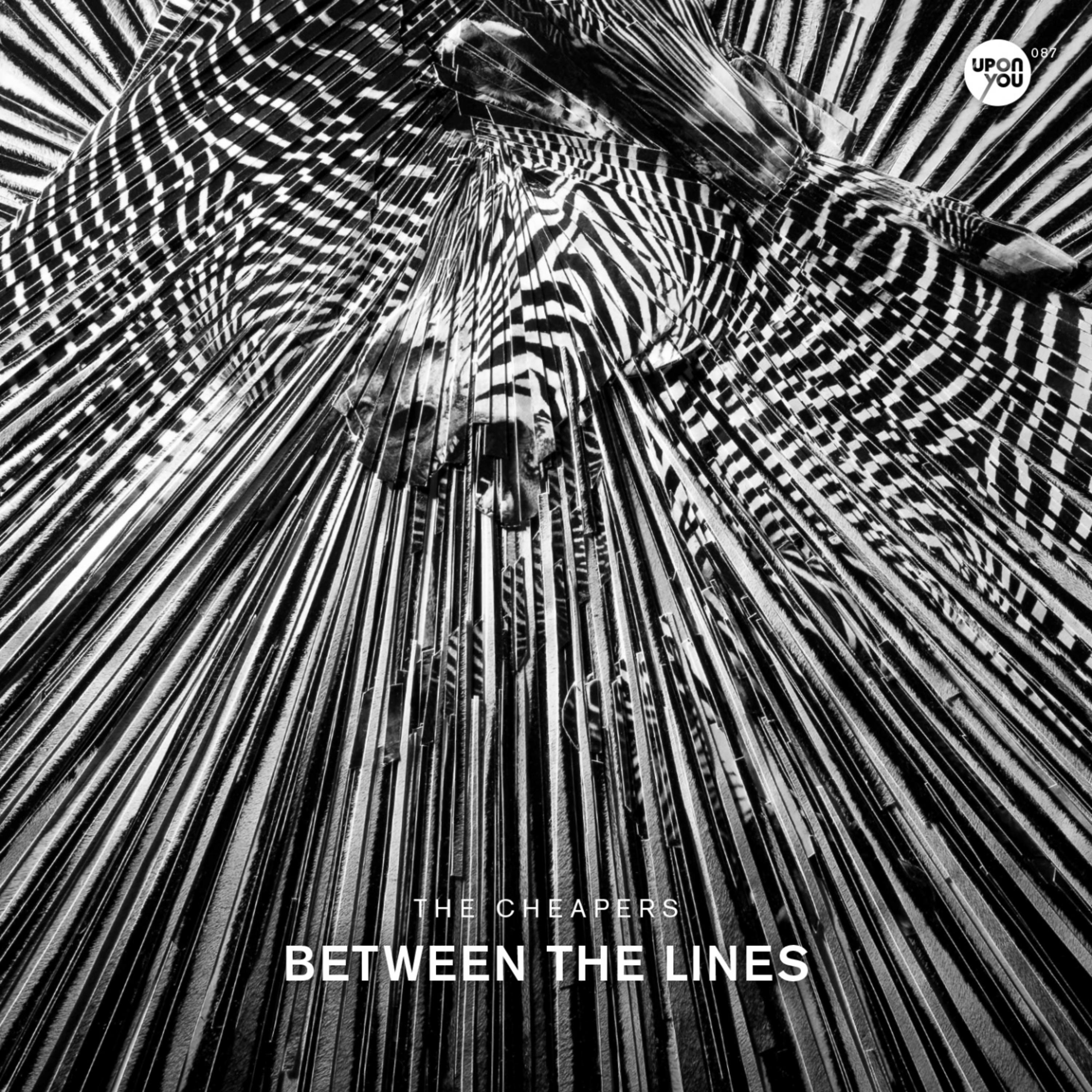 Between the Lines专辑