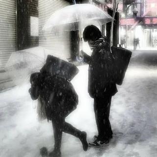 伦敦又下雪了 我们似乎也没有见面