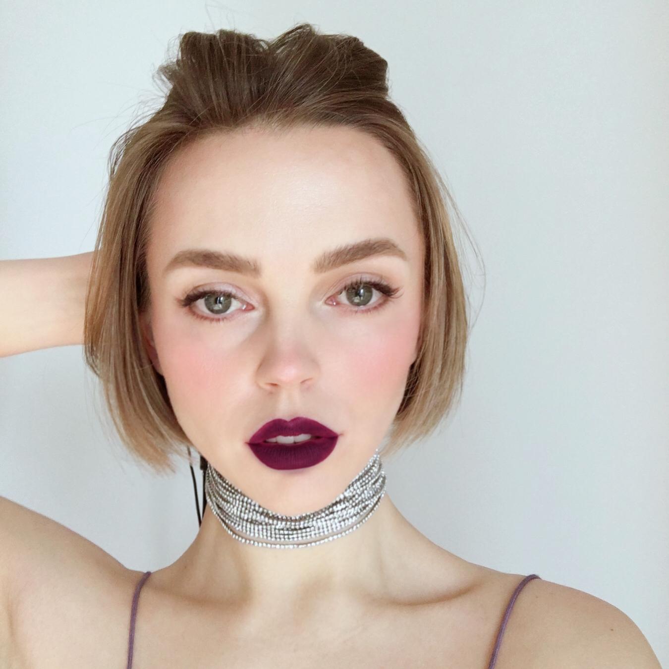 Always online by 莫妮卡(翻自 林俊杰)