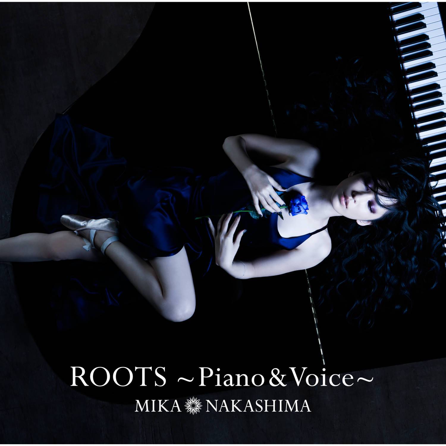 ROOTS～Piano & Voice～专辑