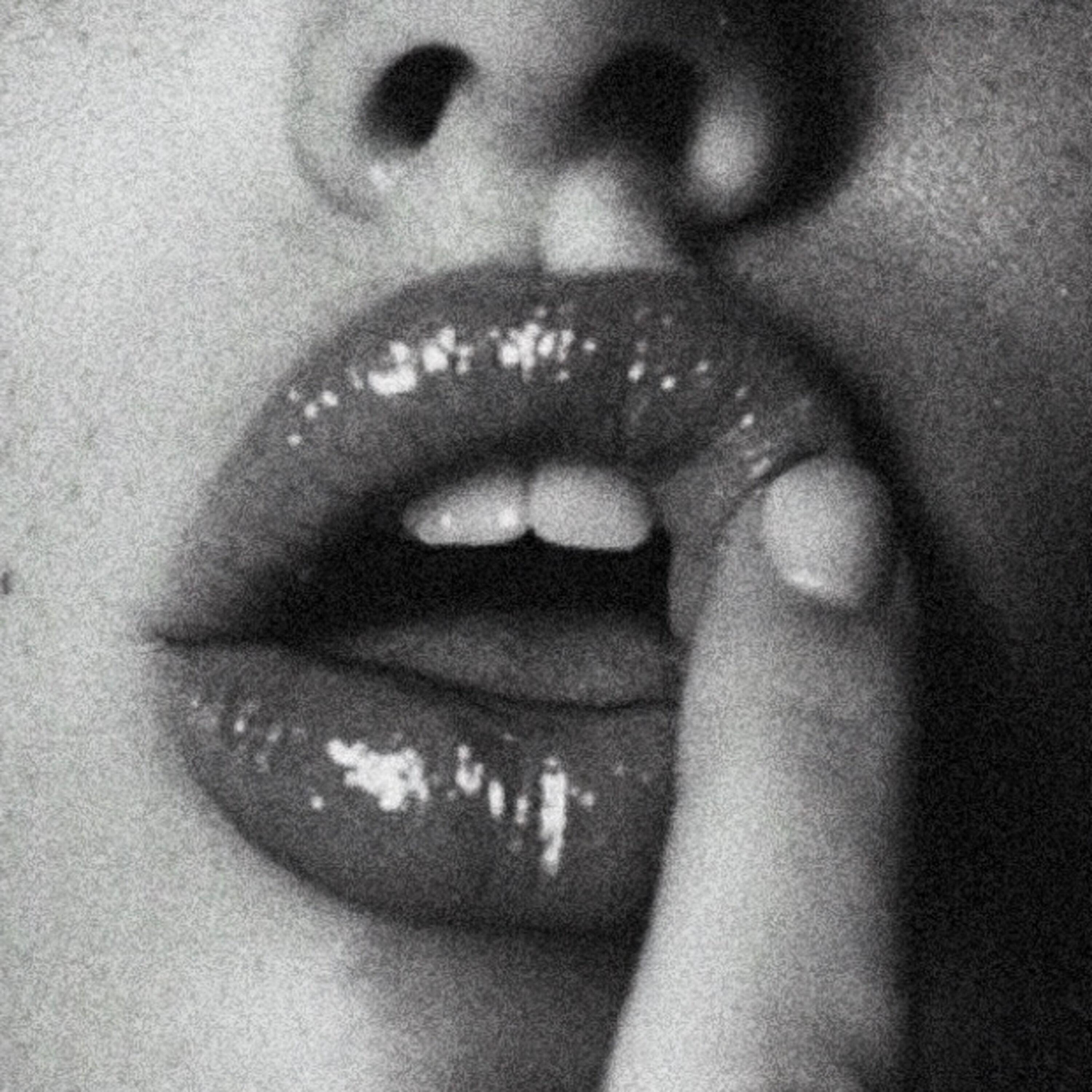 Red Velvet (with Ari Abdul)