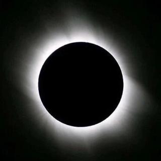 把 爱 留 给 摇 滚