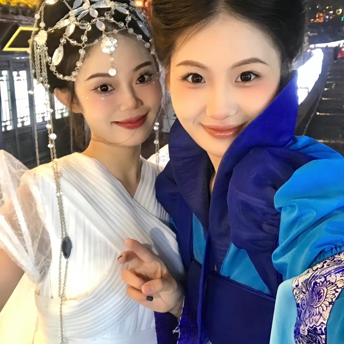 山与海
