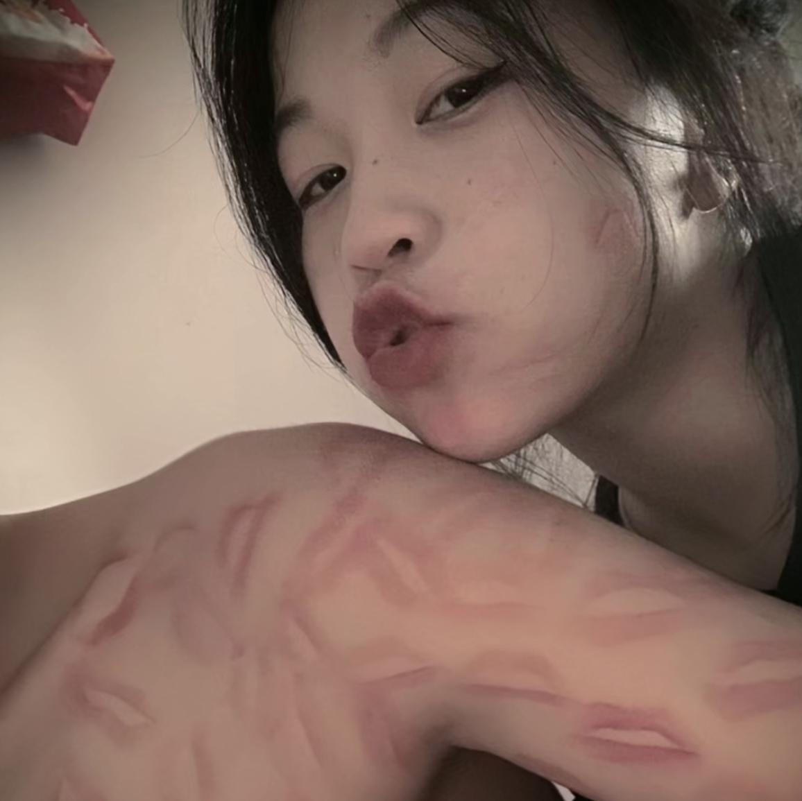 卑微小杰